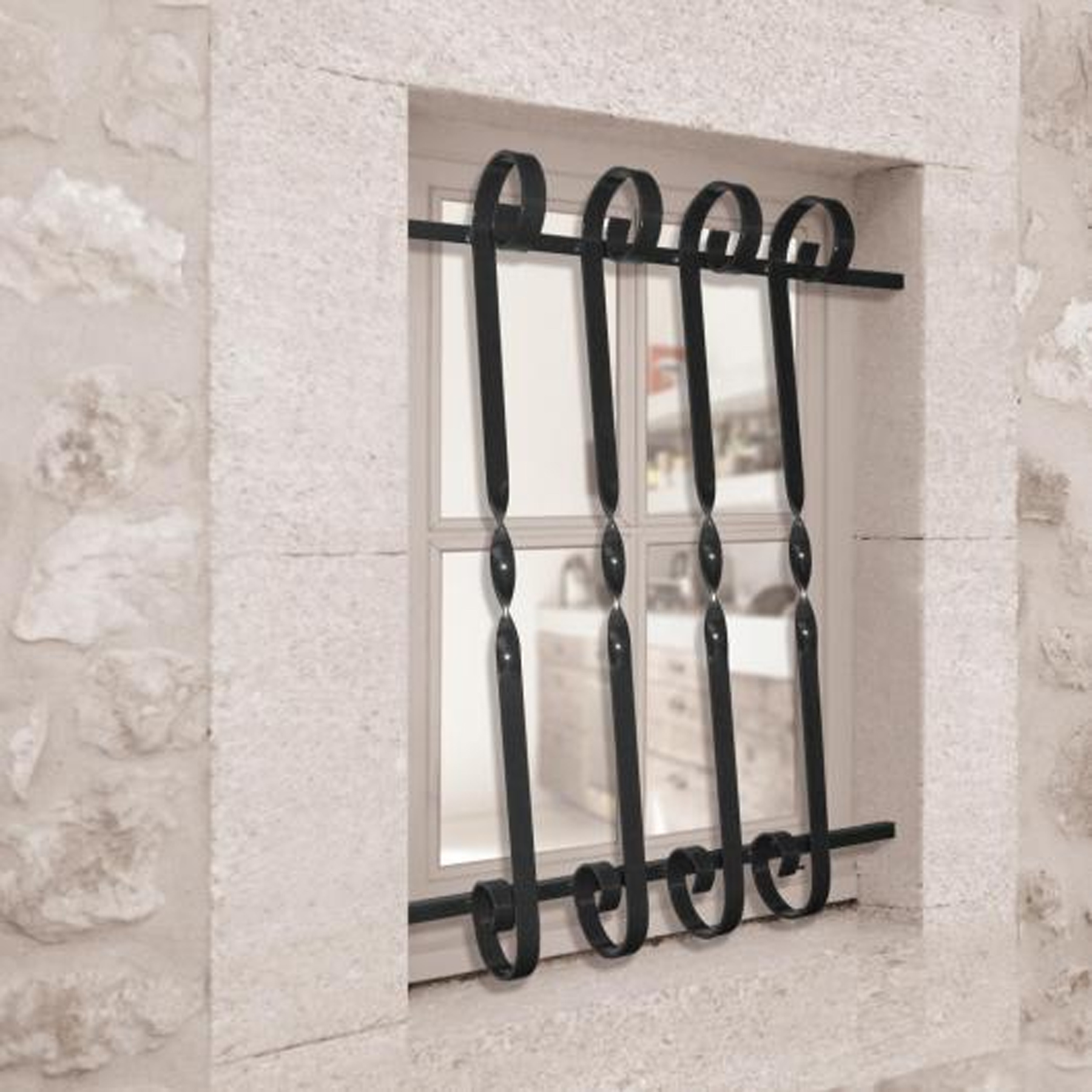 Porte, fenêtre, grille de protection - Granimad & Vy Vato